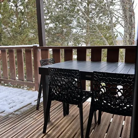 De L Ours Bolquere Pyrenees 2000